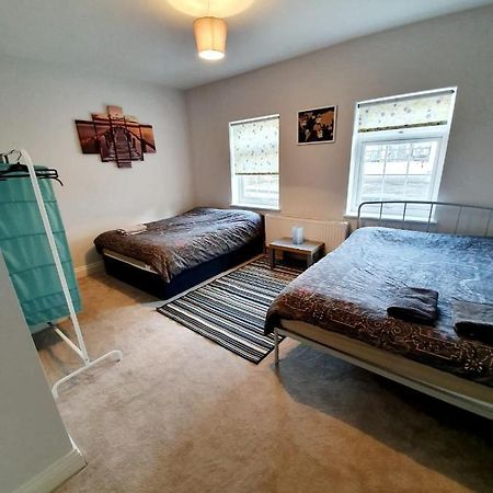 Beautiful 3 Bedroom House At The Sea Front - Amazing Location Southend-on-Sea Exterior foto